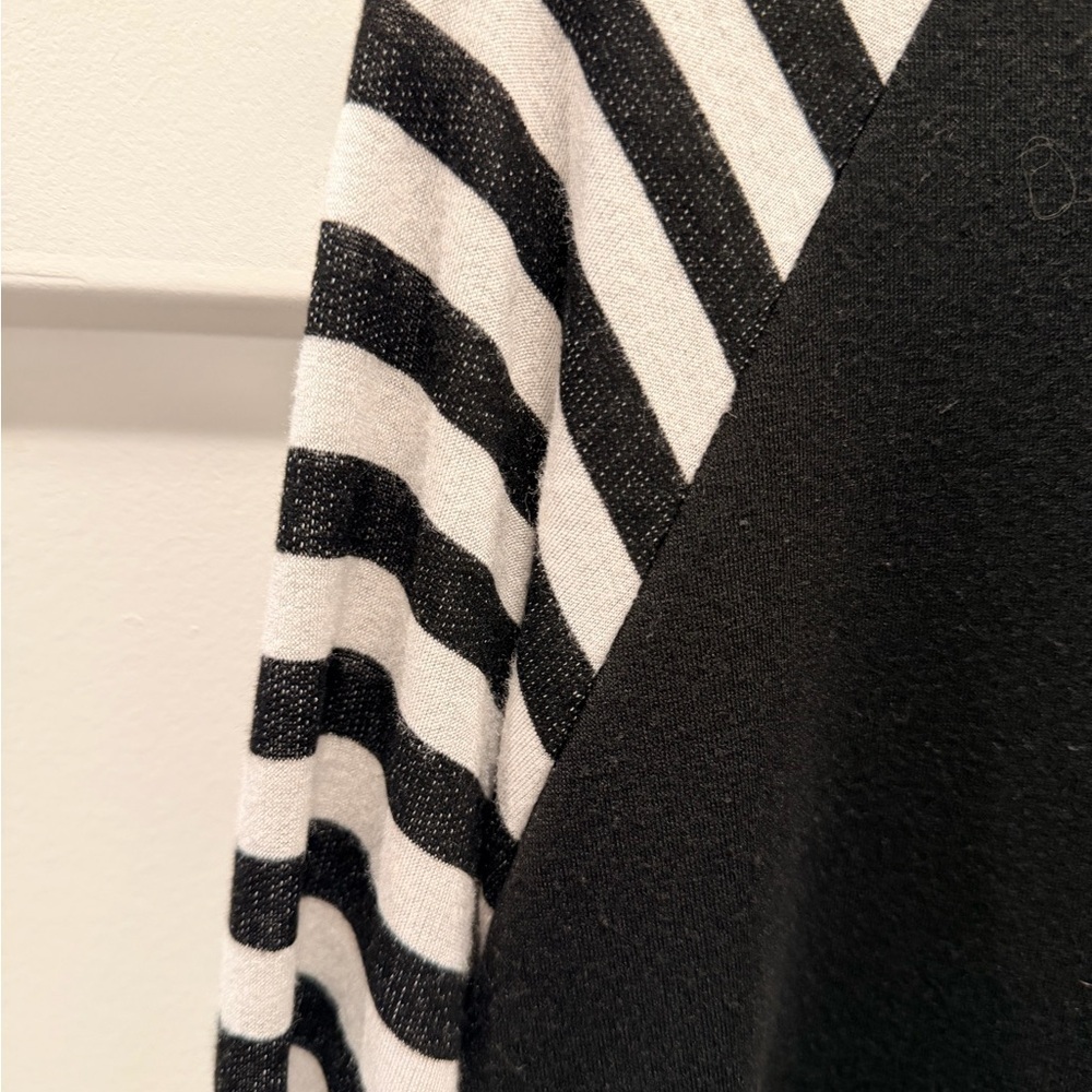 Chic Soul Black Raglan Top Women Striped Sleeve Tunic Long Sleeve Casual Tee XL - Picture 2 of 8